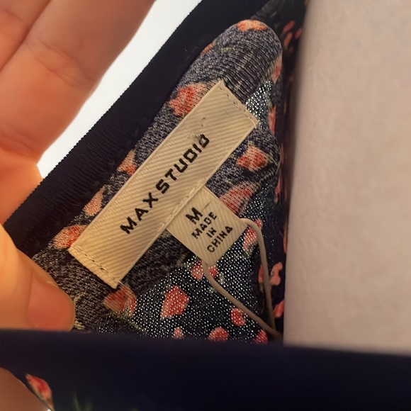 [Max Studio] Navy/Pink Floral Dress - Size Medium NWT - Picture 5 of 6